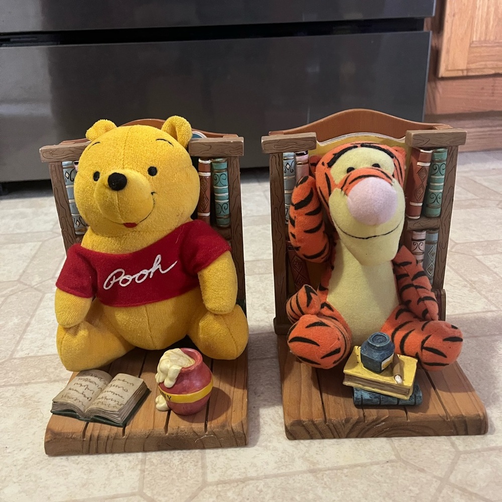 Winnie the Pooh bookends